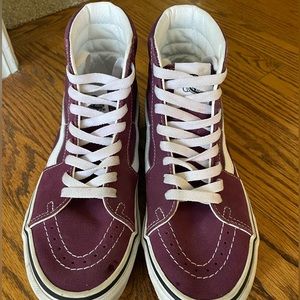 Vans high-tops, size 6 men’s/7.5 women’s